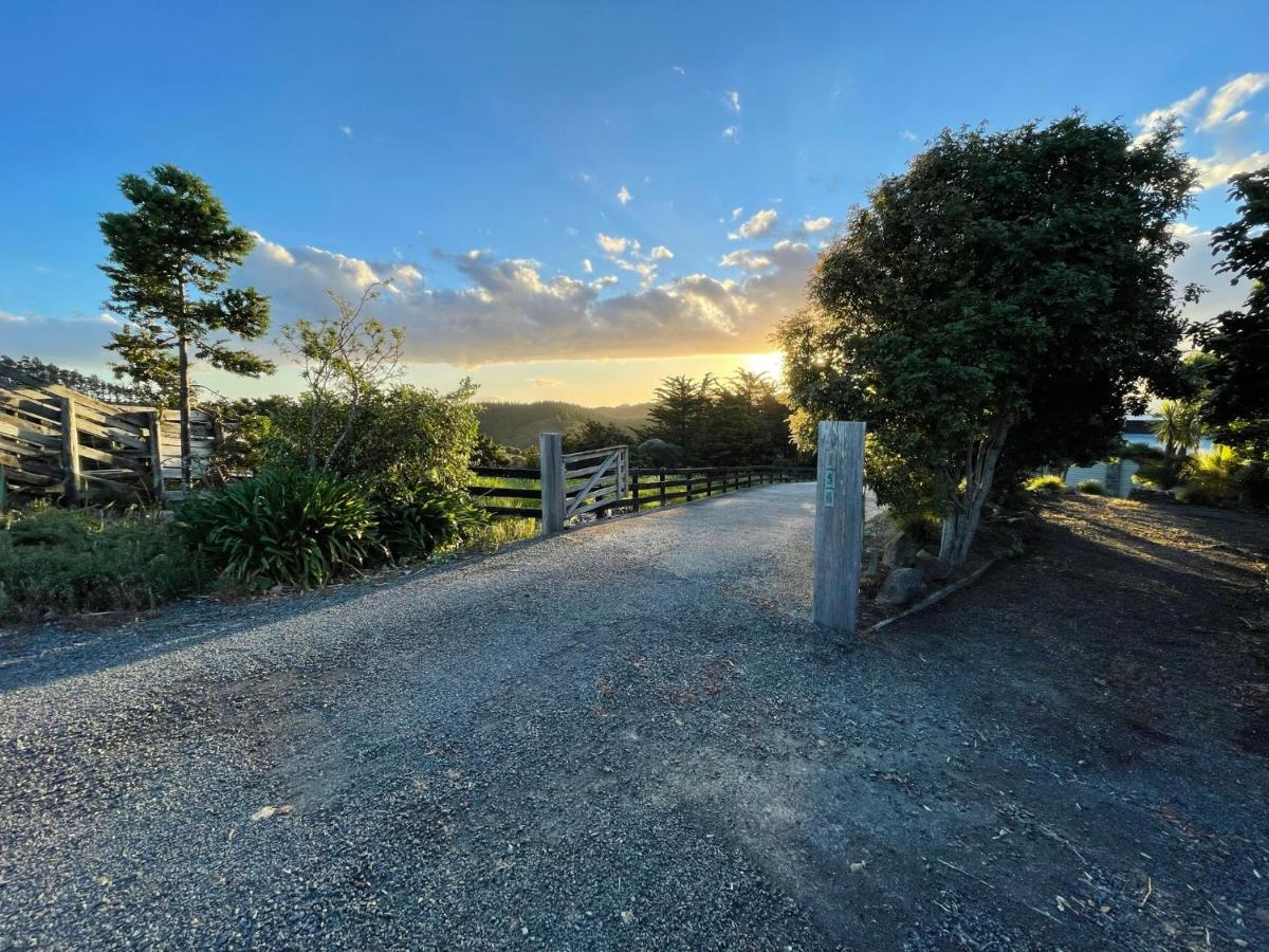 Matapouri & Tutukaka Spectacular Coastal Views- Aroha Luxury Guest Suite Buitenkant foto