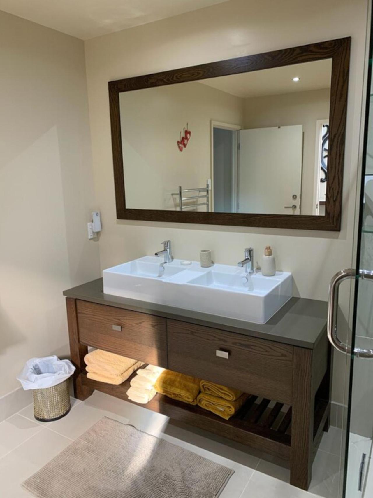 Matapouri & Tutukaka Spectacular Coastal Views- Aroha Luxury Guest Suite Buitenkant foto